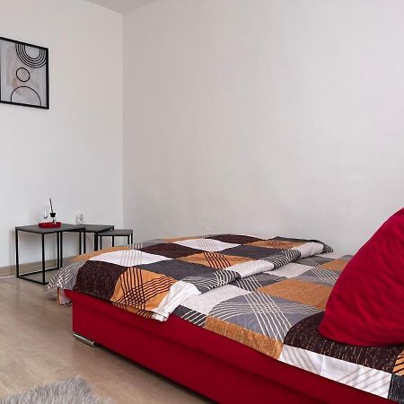 Apart Uta 2 Apartment Arad Luaran gambar